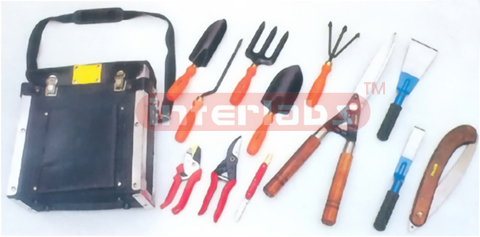 GARDEN TOOL SET